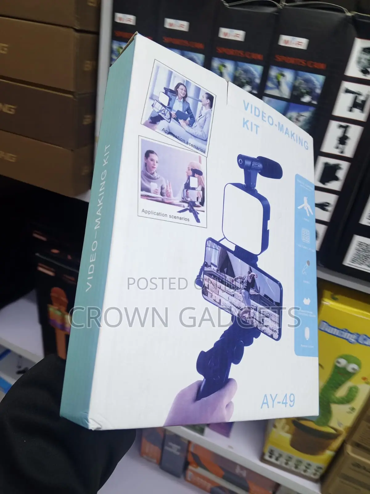 Ay-49 Content Creator Kit With Led Light and Microphone