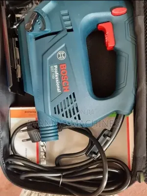 Powerful Bosch Jigsaw 500w