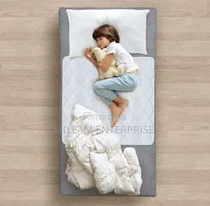 10pcs Heavily Absorbent Disposable Underpad
