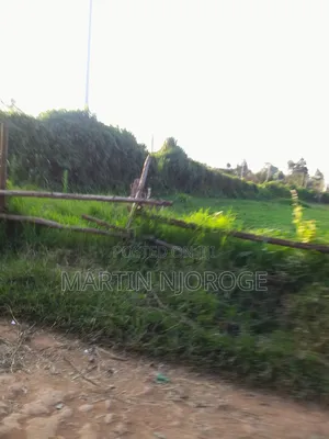 1 Acre Kamandura
