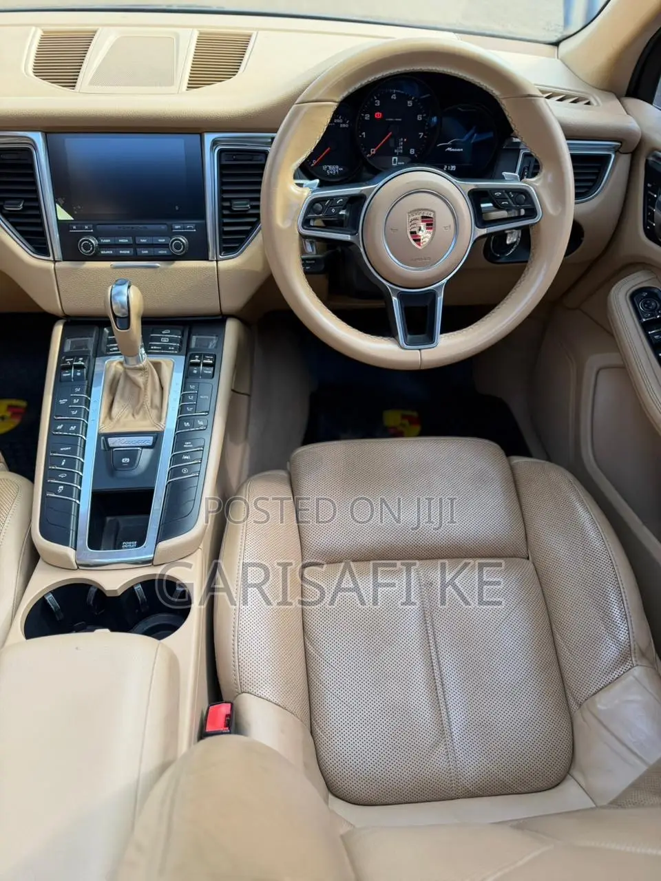 Porsche Macan 2017 Gold