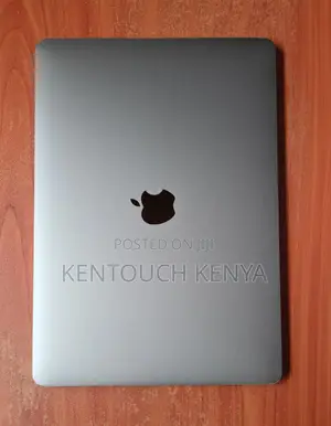 Laptop Apple MacBook Pro 2018 8GB Intel Core i5 SSD 256GB