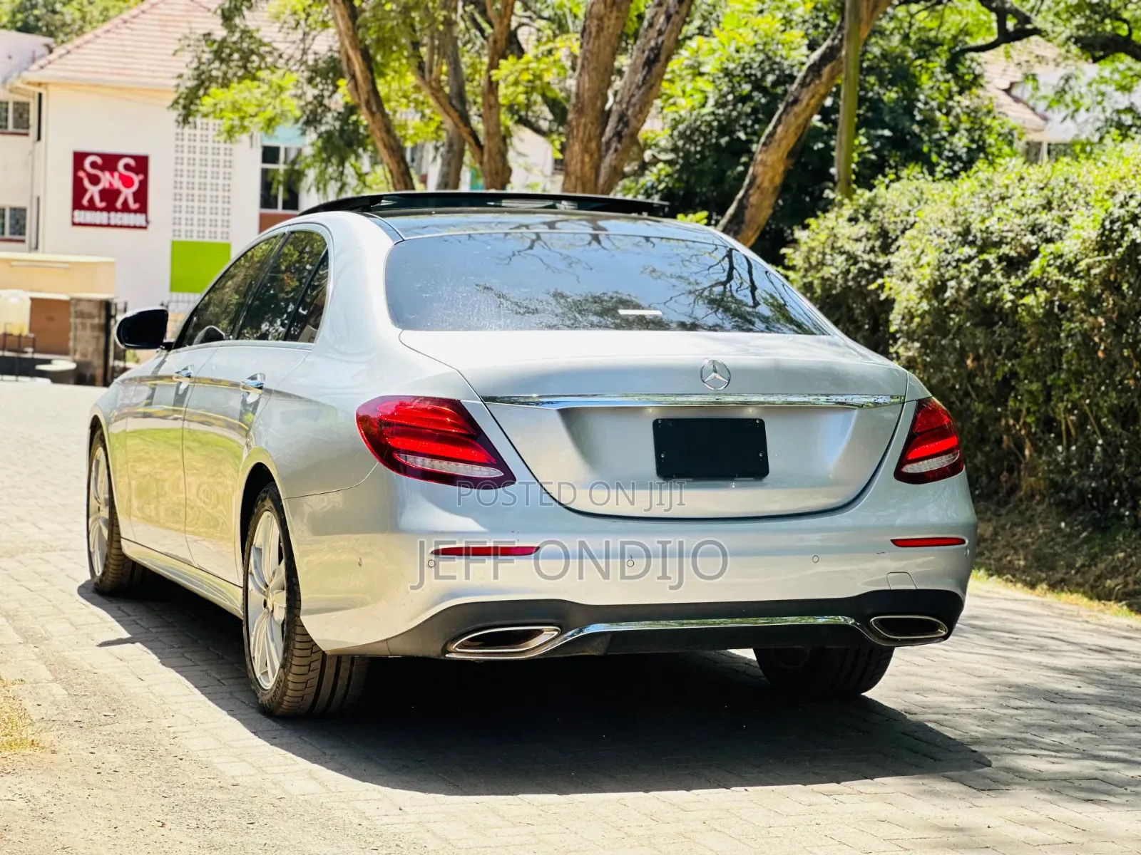 Mercedes-Benz E250 2017 Silver