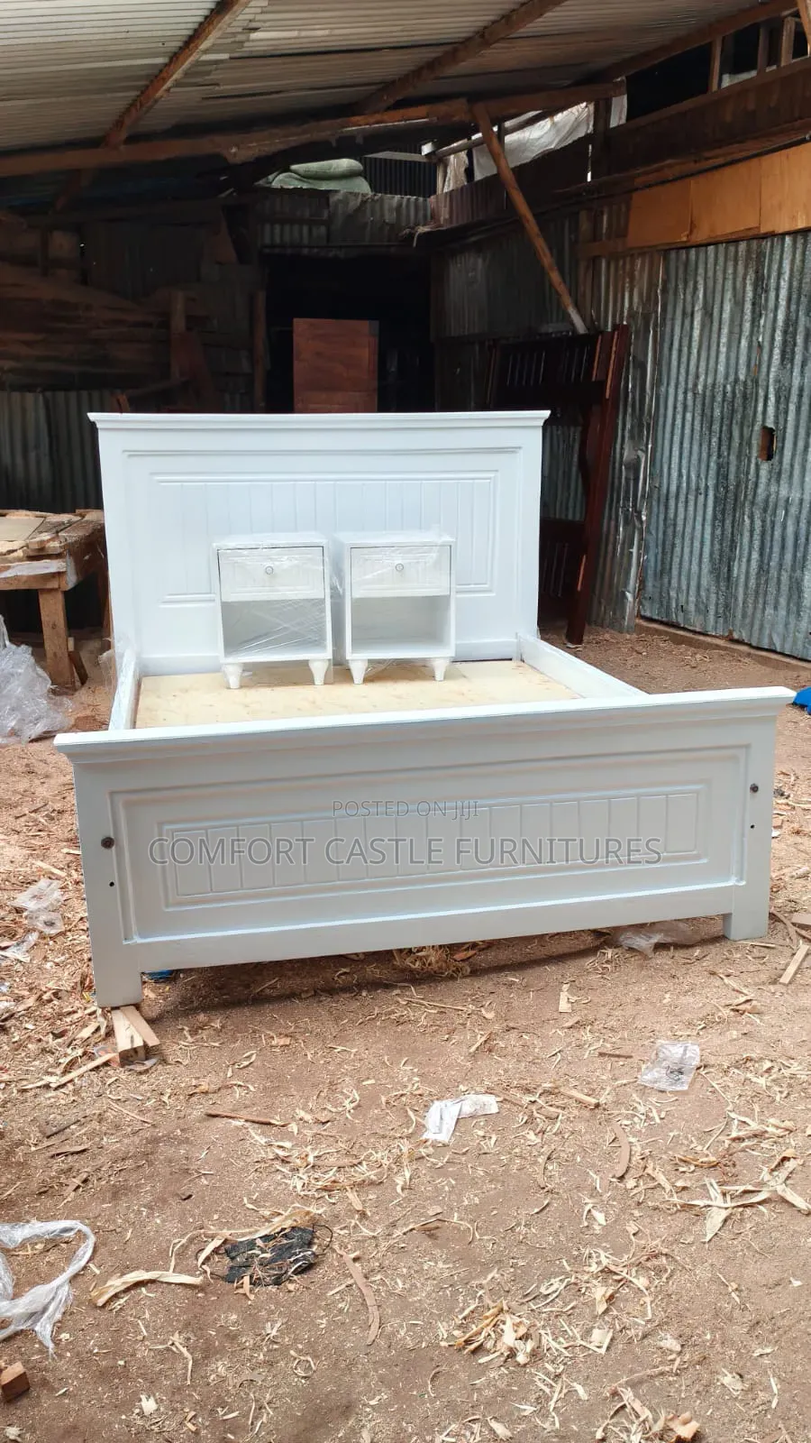 Wooden Bed 5-6, With Bedside Drawers.