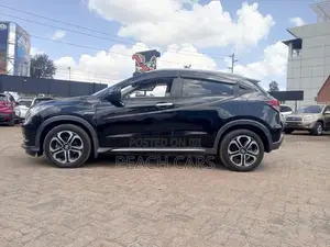 Honda Vezel 2018 Black