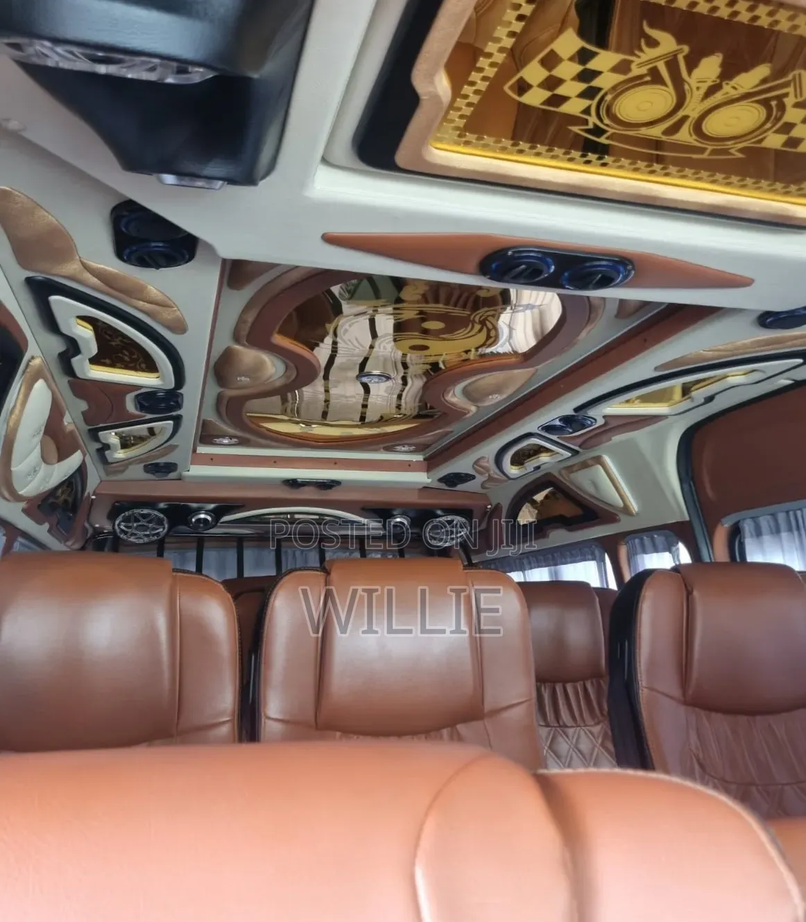 Toyota HiAce 2021 Silver