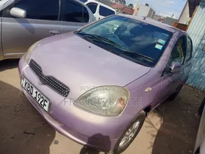 Toyota Vitz 2008 Pink