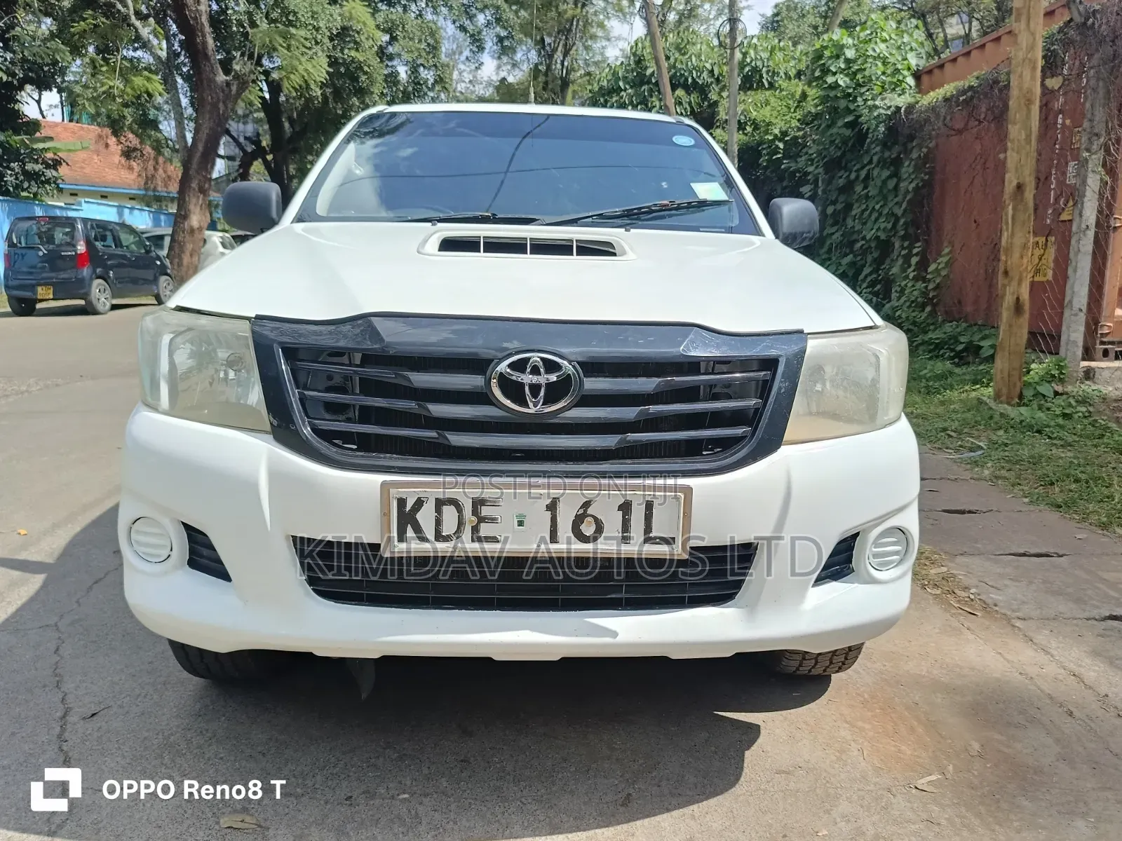 Toyota Hilux 2014 White