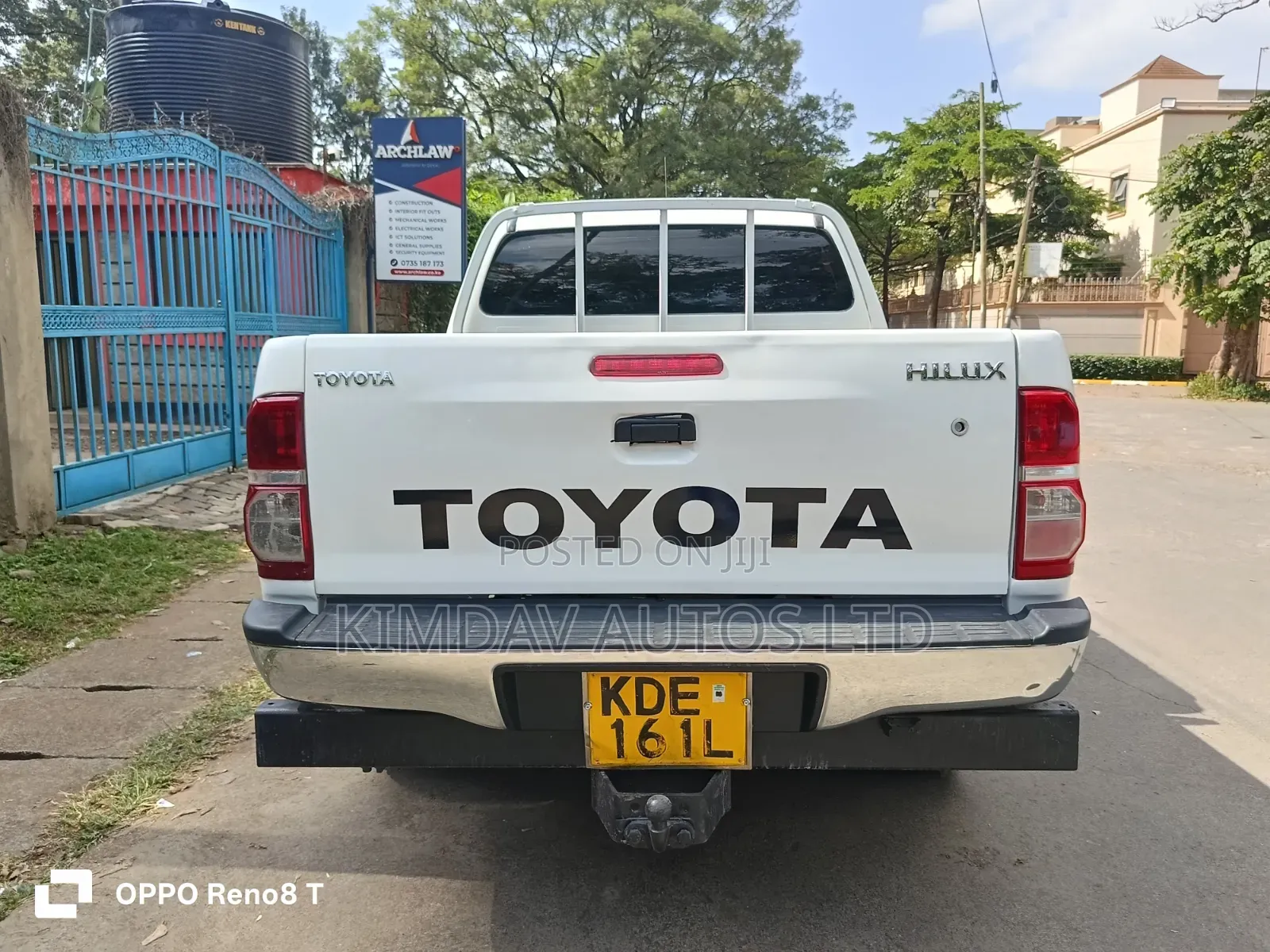 Toyota Hilux 2014 White