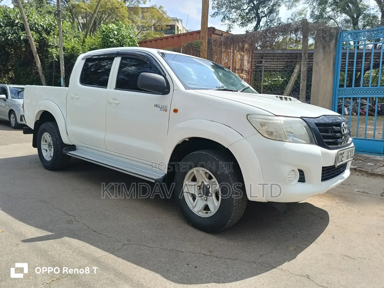 Toyota Hilux 2014 White