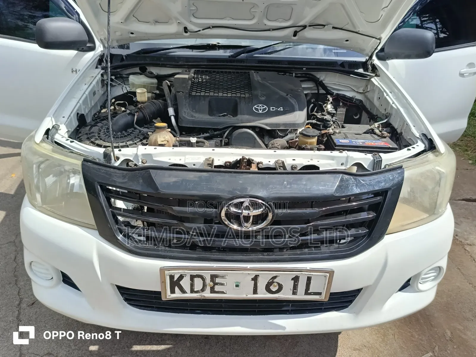 Toyota Hilux 2014 White