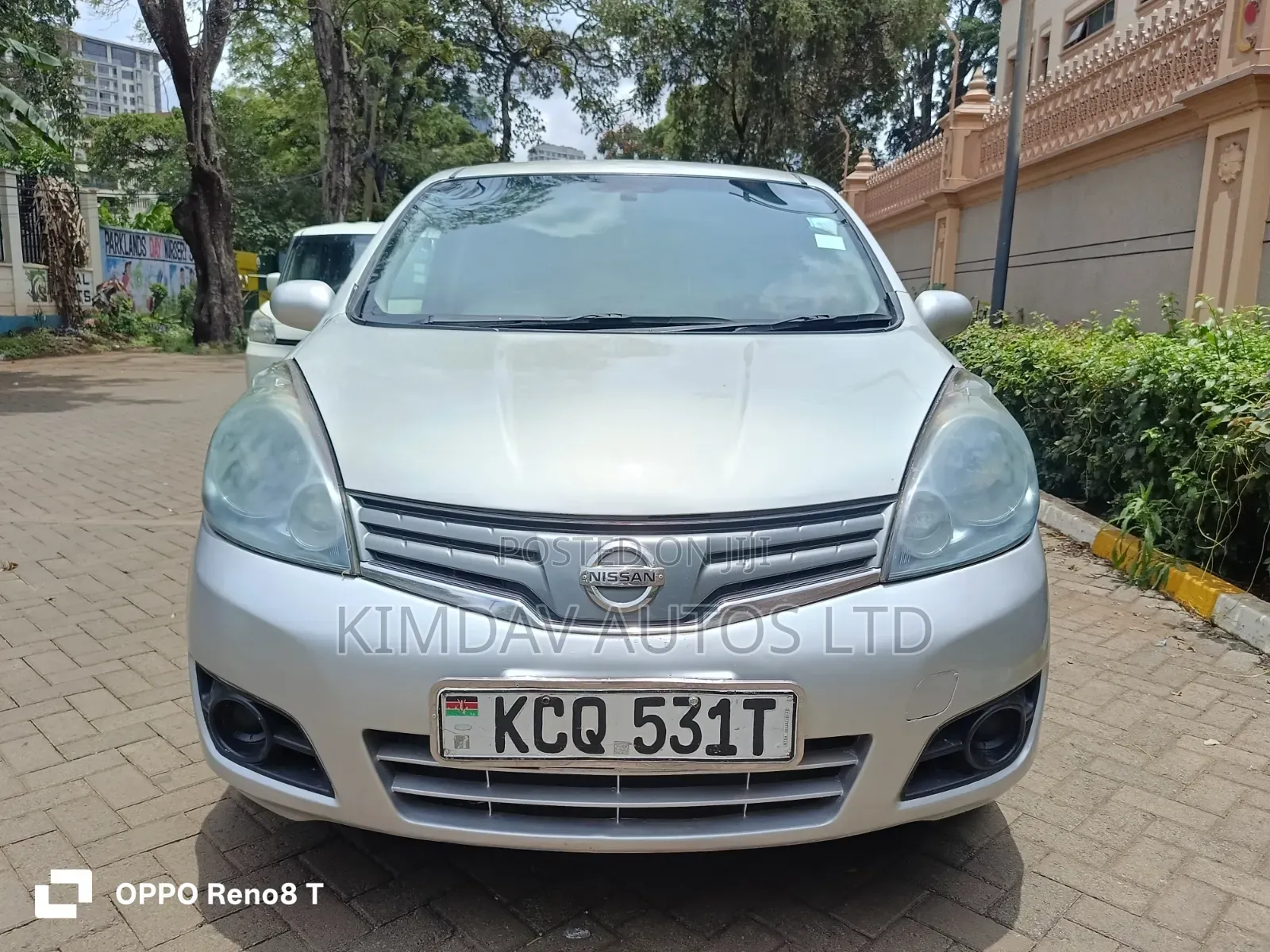 Nissan Note 2011 Silver