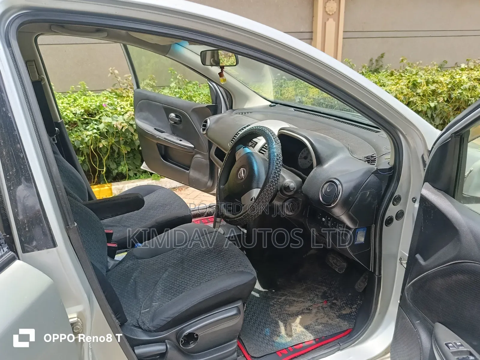 Nissan Note 2011 Silver