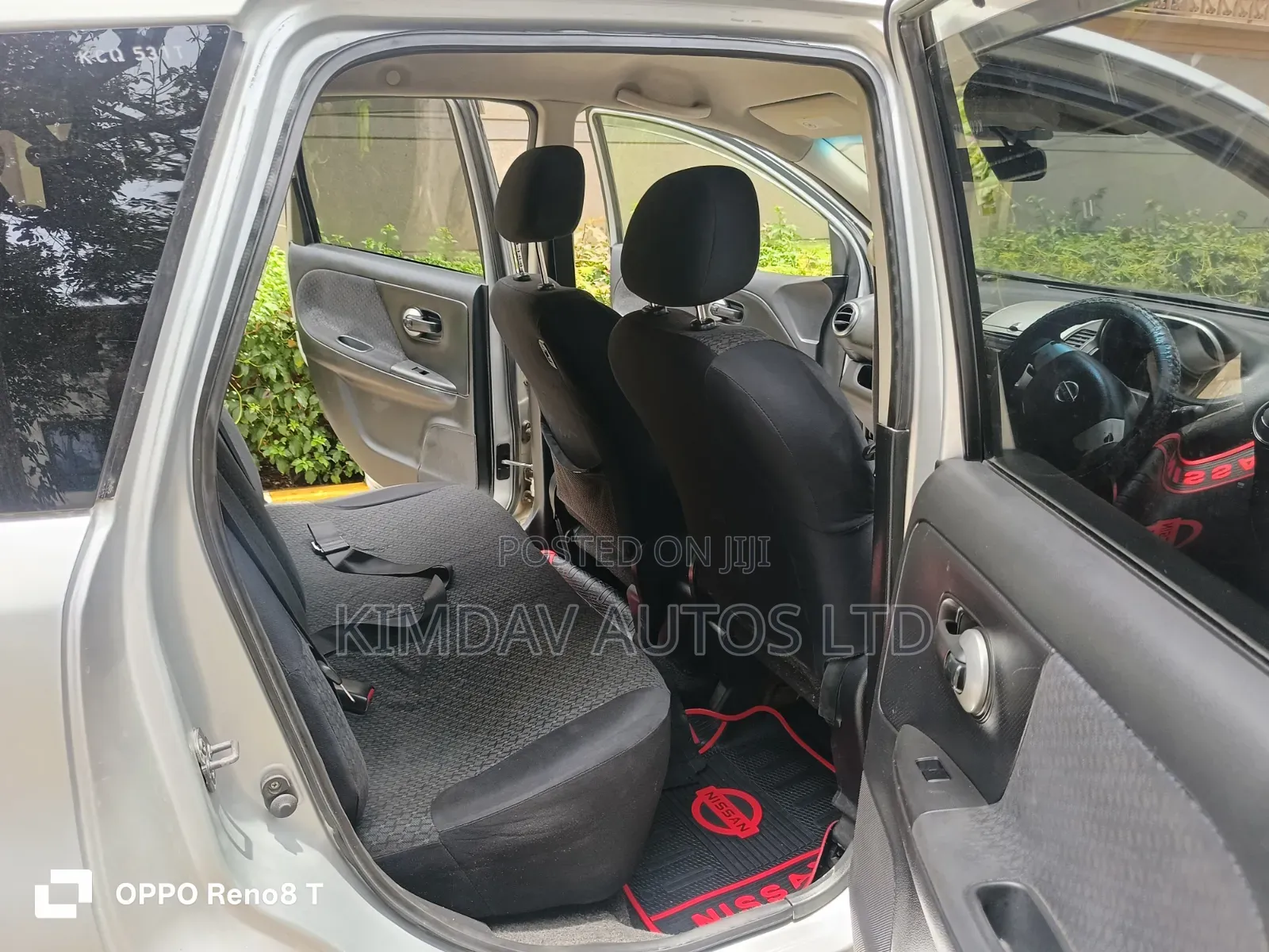 Nissan Note 2011 Silver