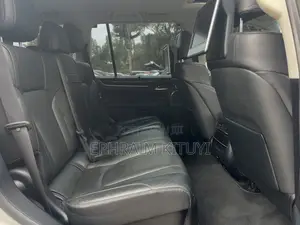 Lexus LX 2017 Silver