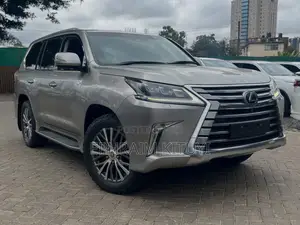 Lexus LX 2017 Silver