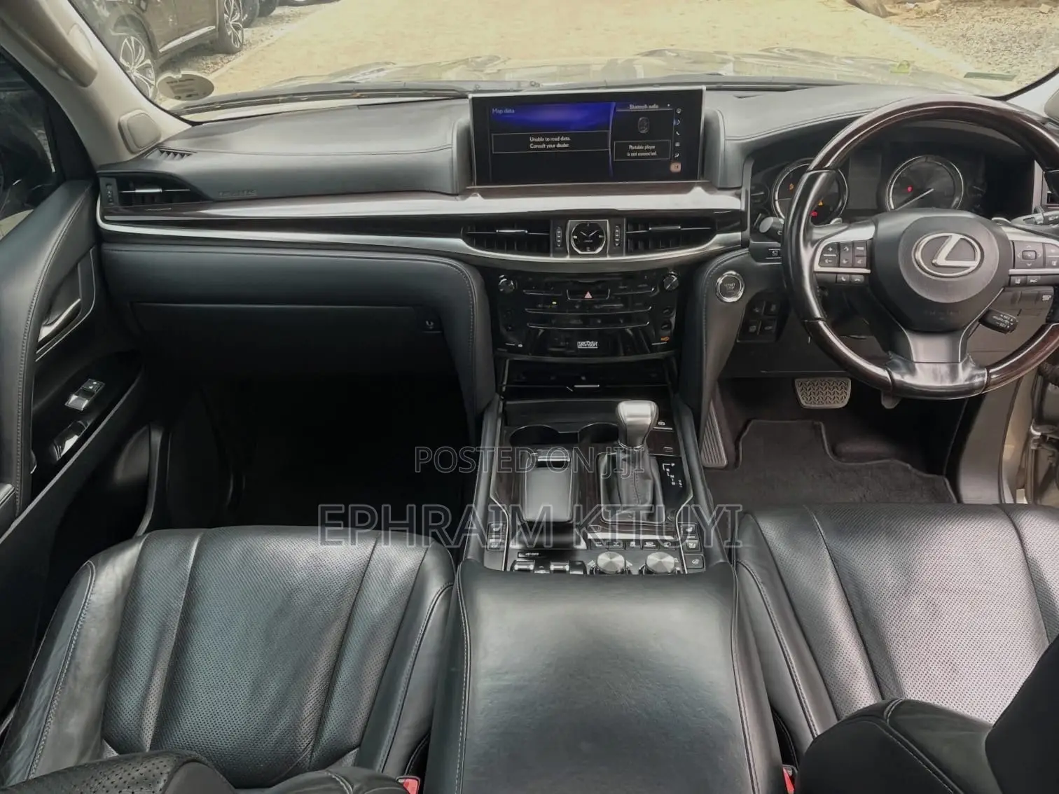 Lexus LX 2017 Silver