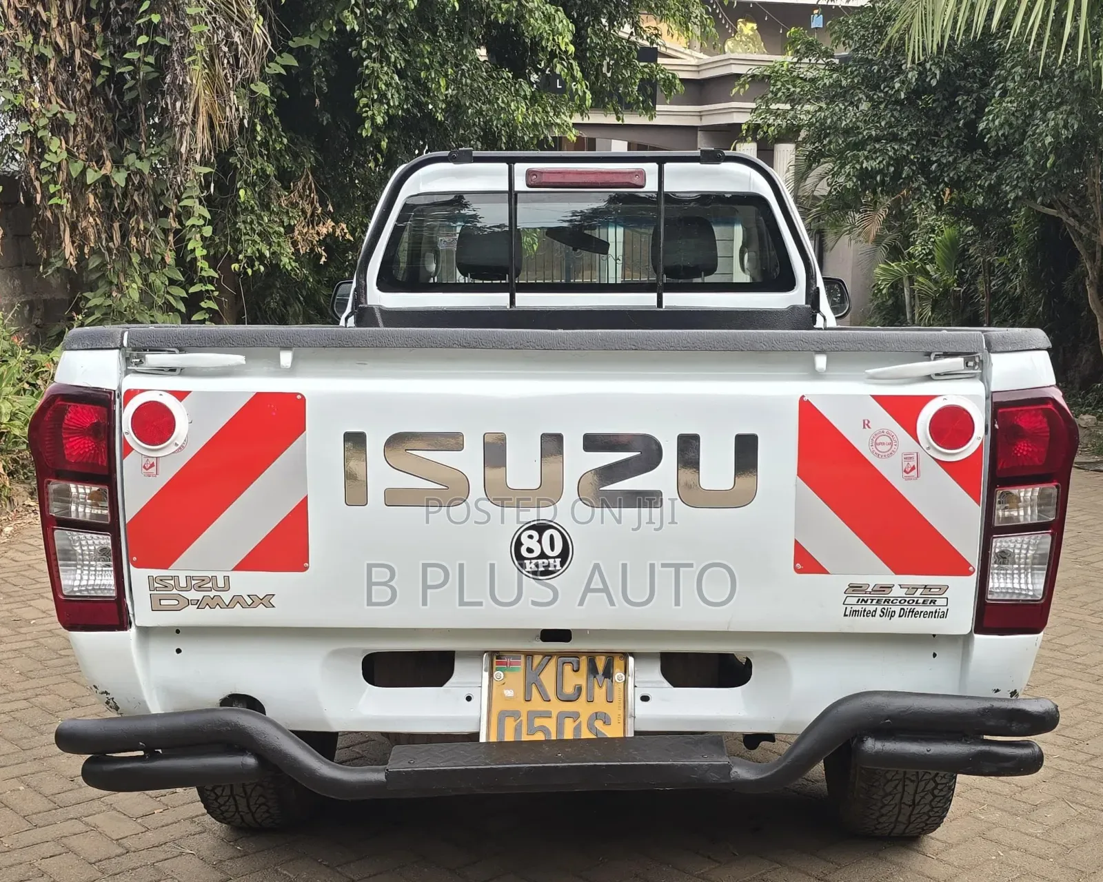 Isuzu D-MAX 2017 White