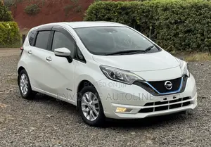 Nissan Note 2017 Pearl