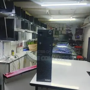 Desktop Computer Lenovo ThinkCentre M93p 4GB Intel Core i3 HDD 500GB