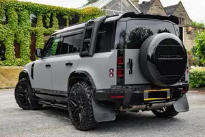 Land Rover Defender 2024 Gray