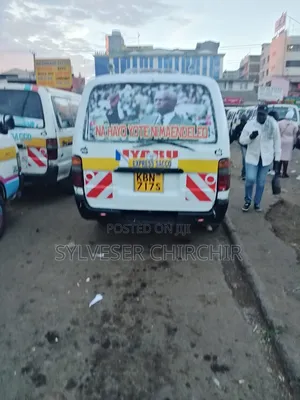 Toyota HiAce 2006 White