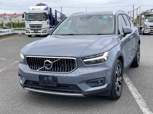 Volvo XC40 B4 Petrol FWD 2020 Blue