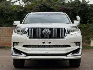 Toyota Land Cruiser Prado 2019 White