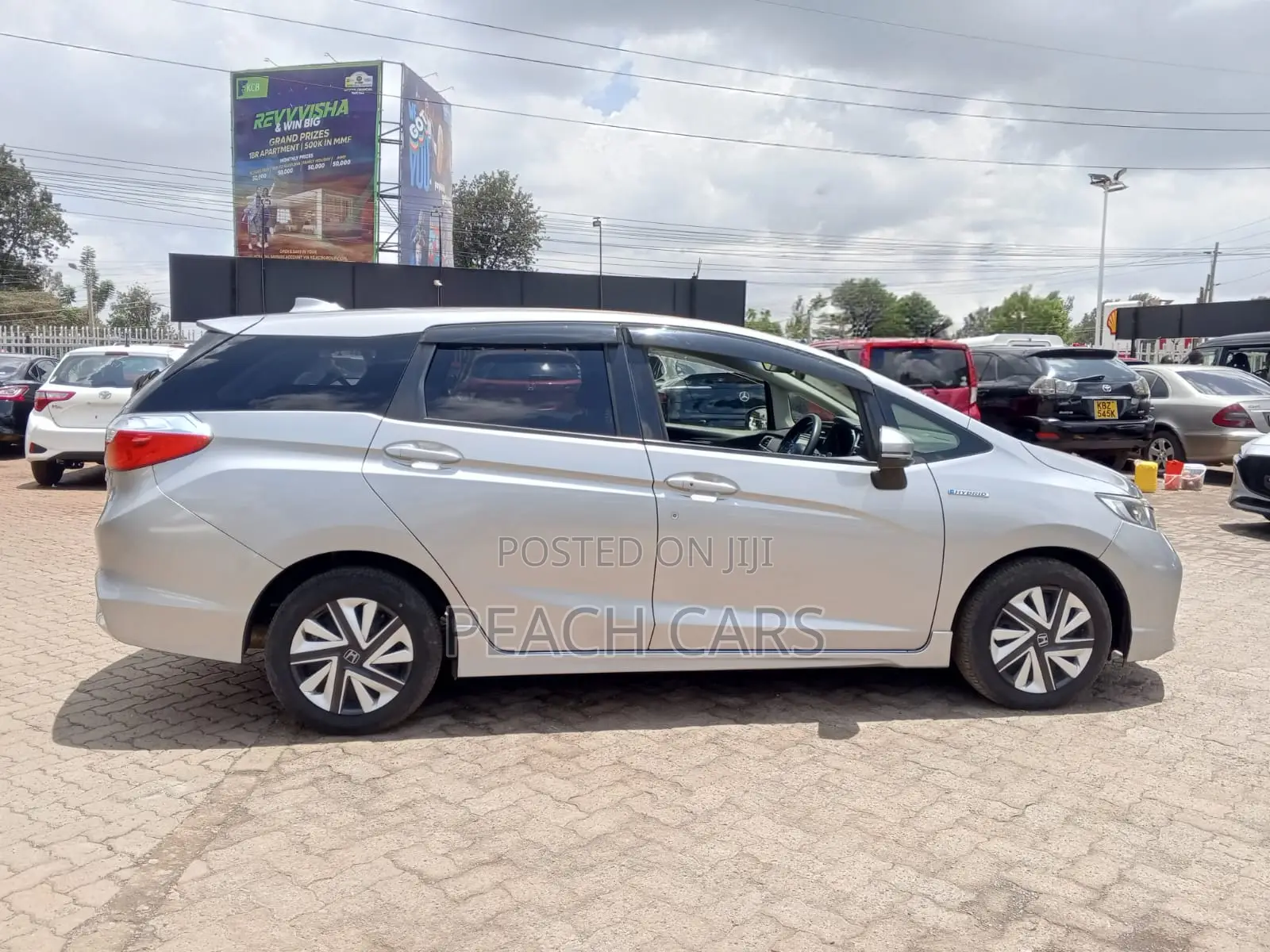 Honda Shuttle 2018 Silver