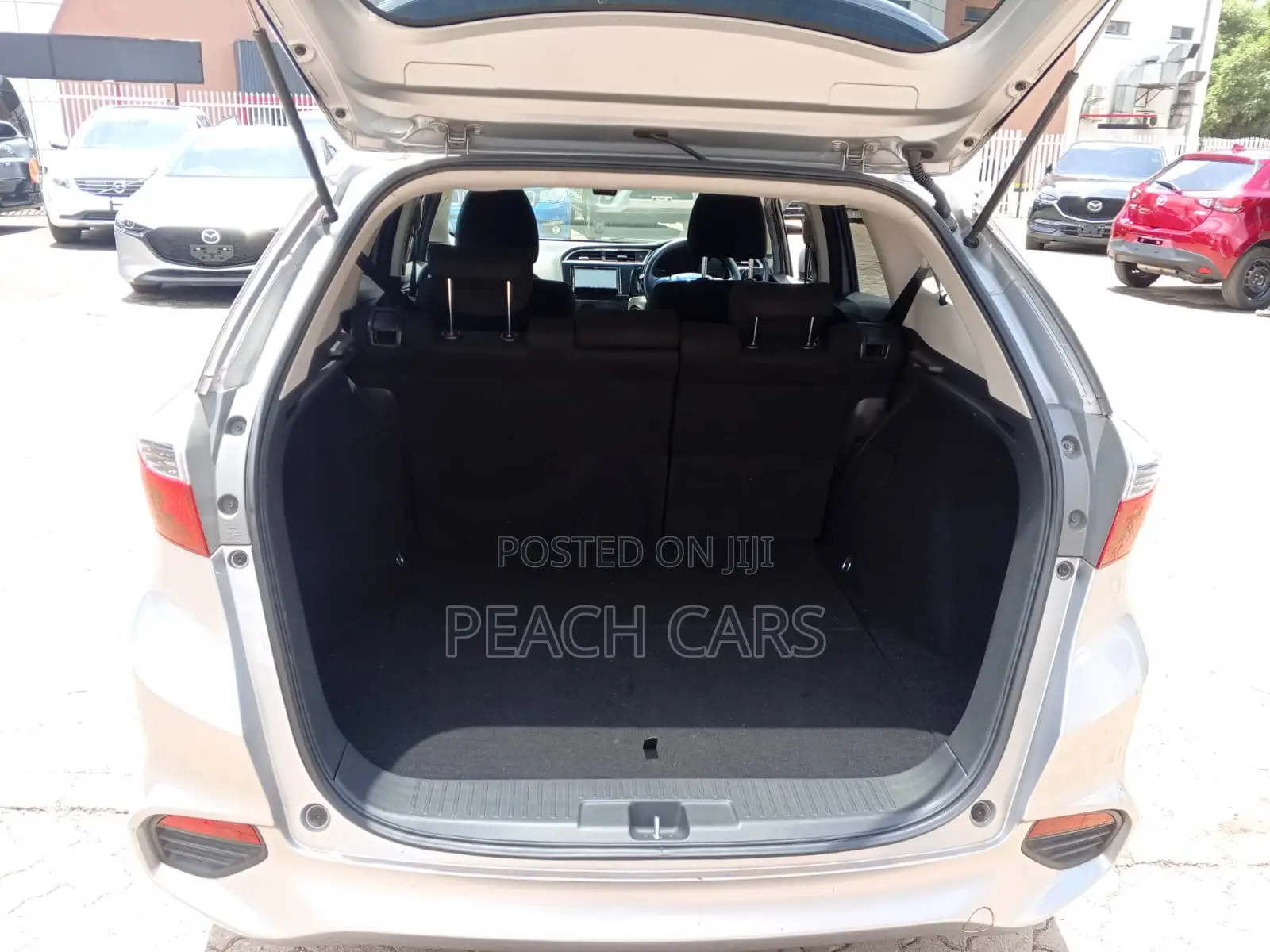 Honda Shuttle 2018 Silver