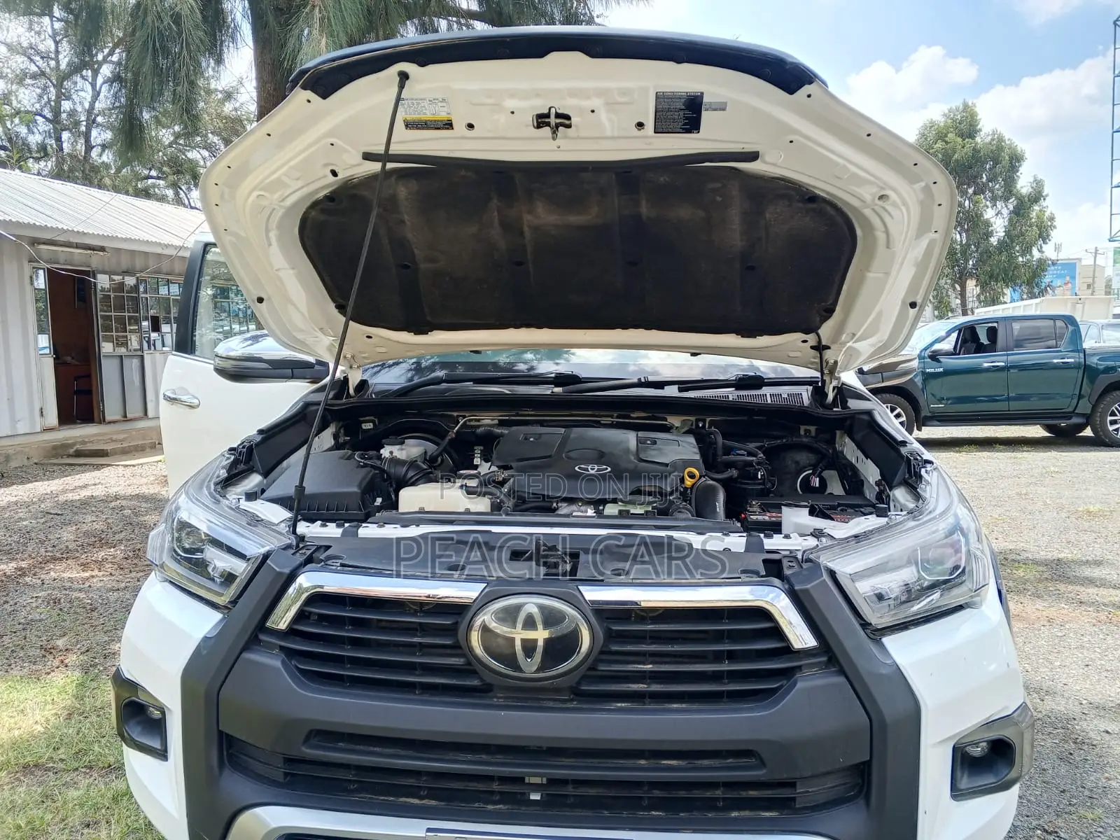 Toyota Hilux 2017 White