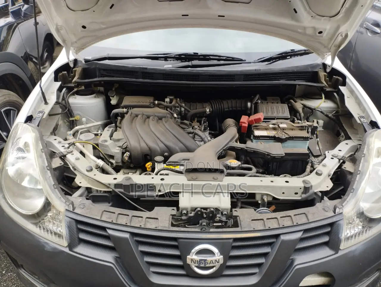 Nissan Advan 2018 White