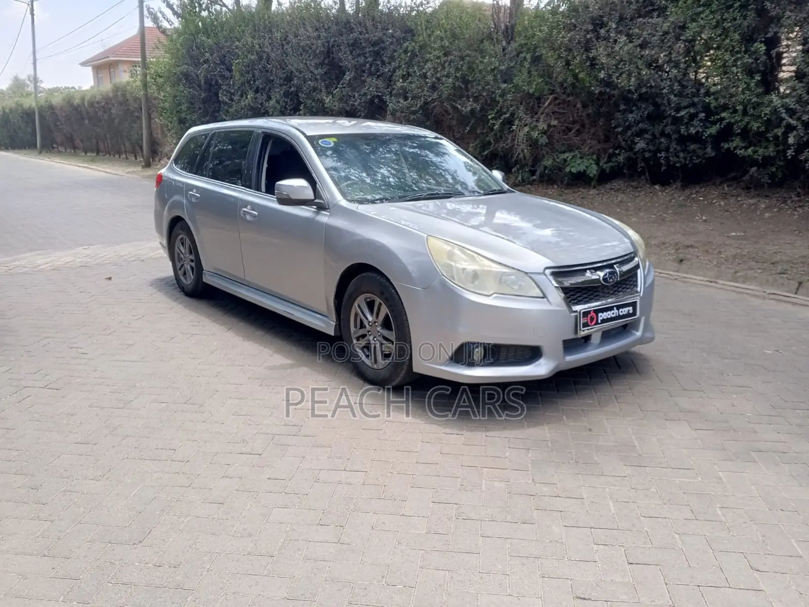 Subaru Legacy 2013 Silver