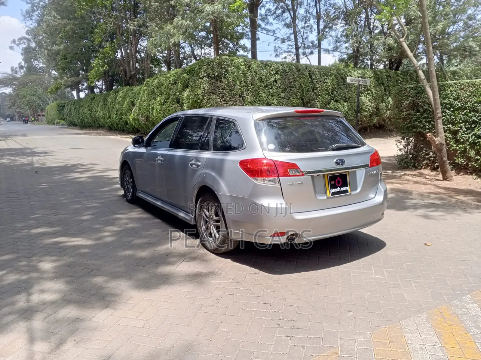 Subaru Legacy 2013 Silver