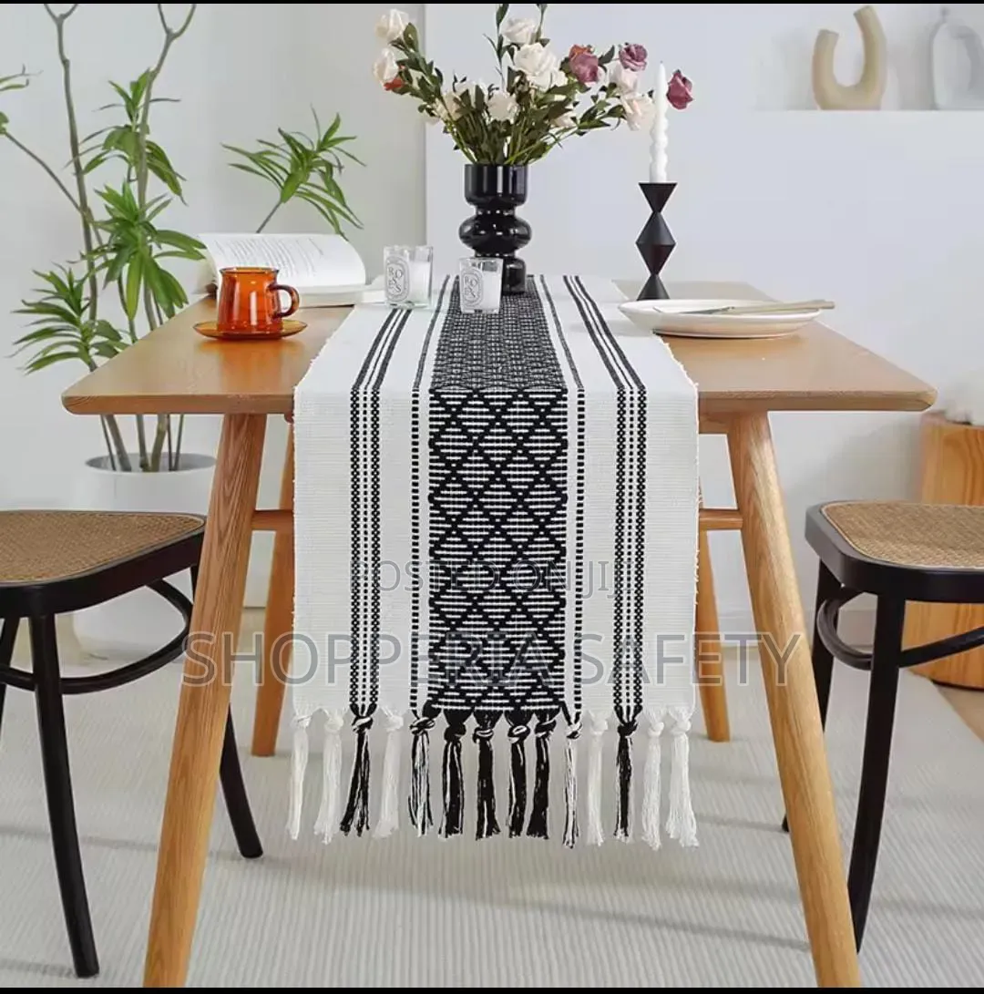 Table Runner