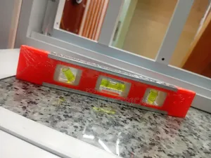 Digital Aluminium Spirit Level With 3 Bubbles