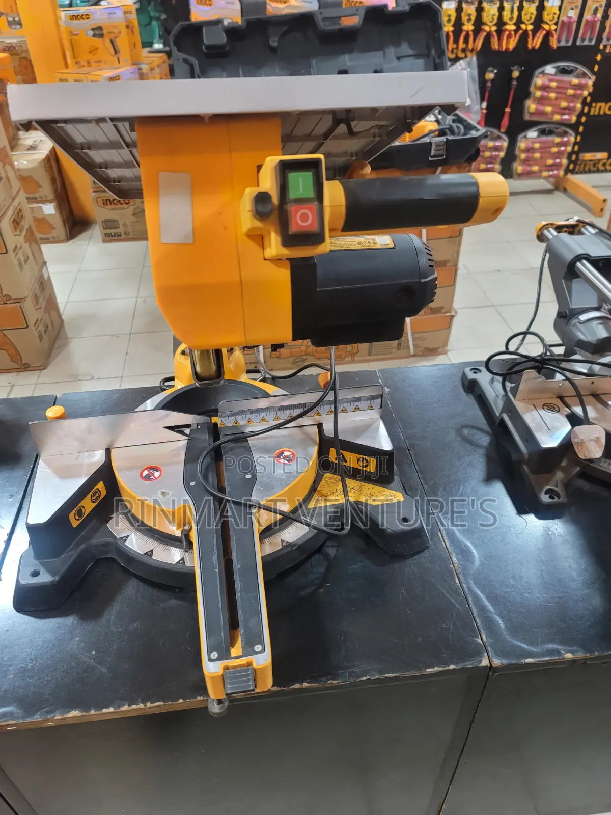 Ingco 1800 Sliding Mitre Saw