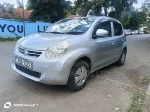 Toyota Passo 2013 Silver