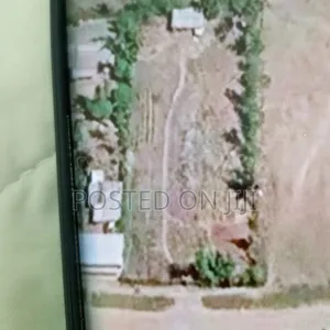 100*100 Plot for Sale