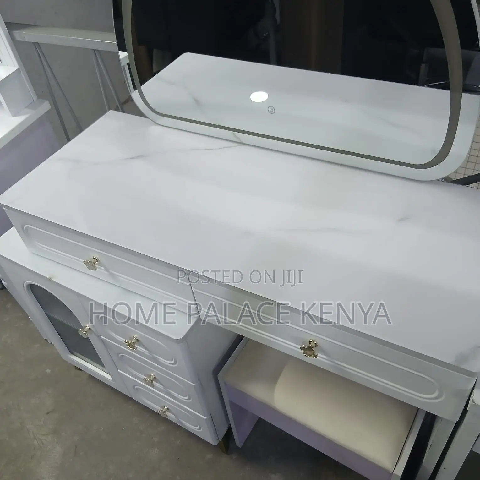 Vanity Table: High Capacity White Vanity Desk With Moon Shaped Mirror
