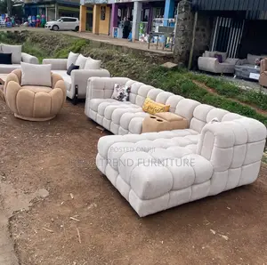 7 Seater L Seat Bubble Design + Shell Chair