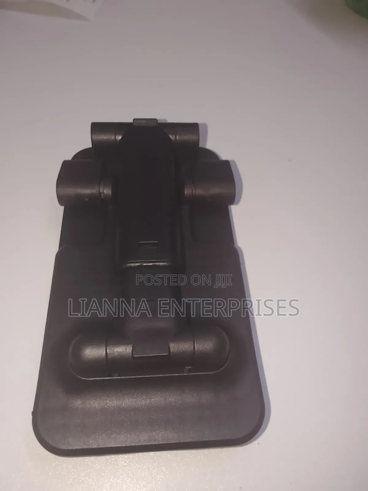 Desktop Phone Holder