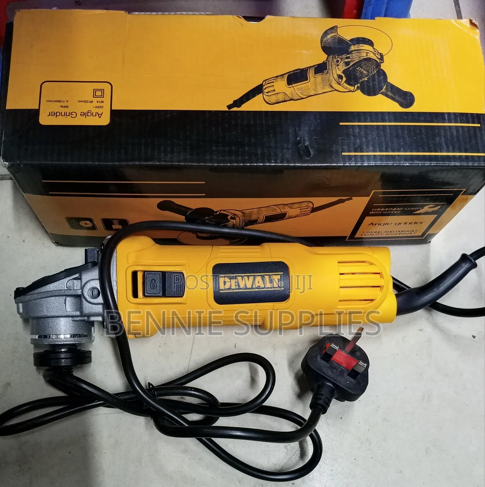 Dewalt Angle Grinder 4"