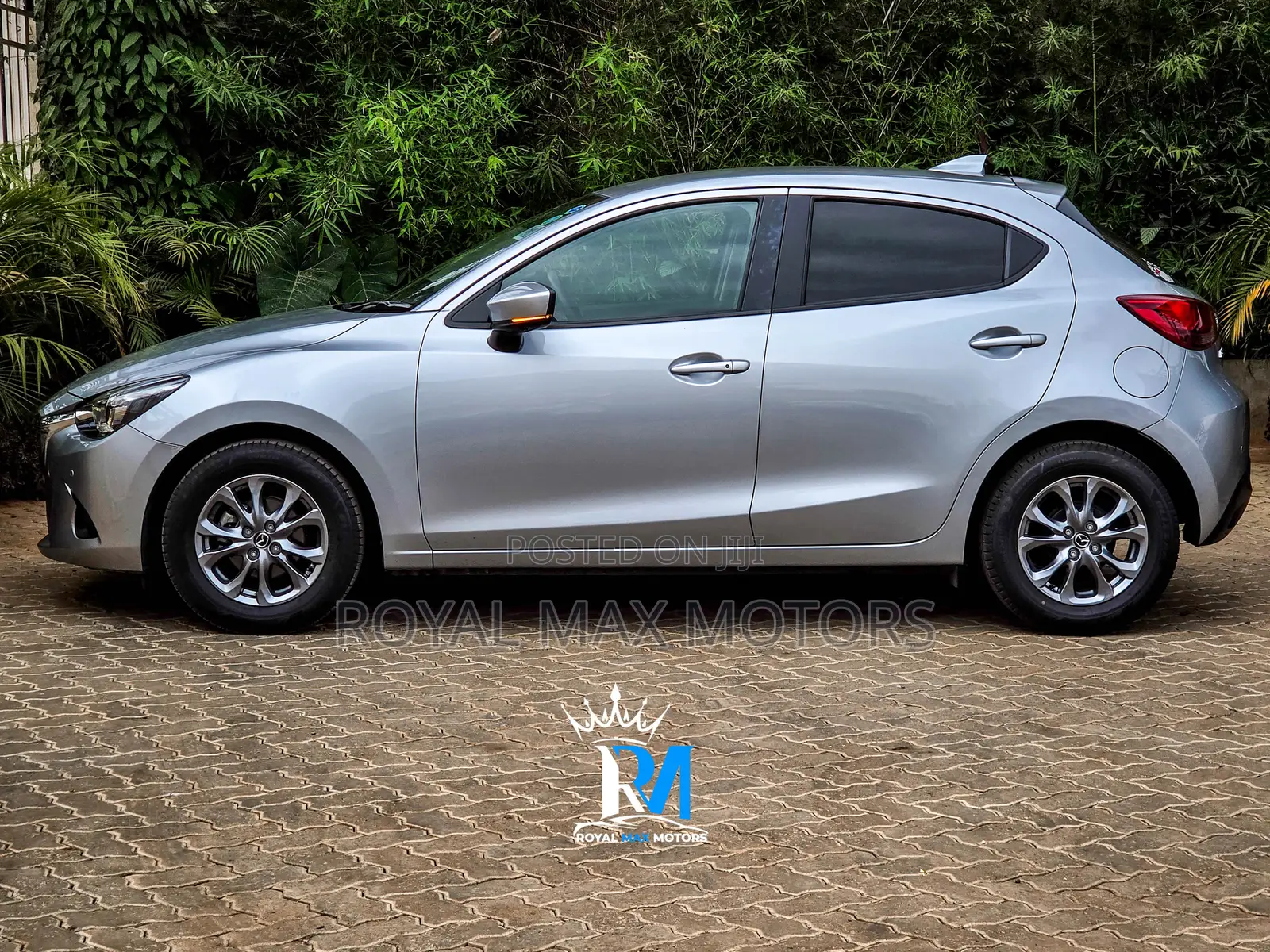 Mazda Demio 2019 Silver