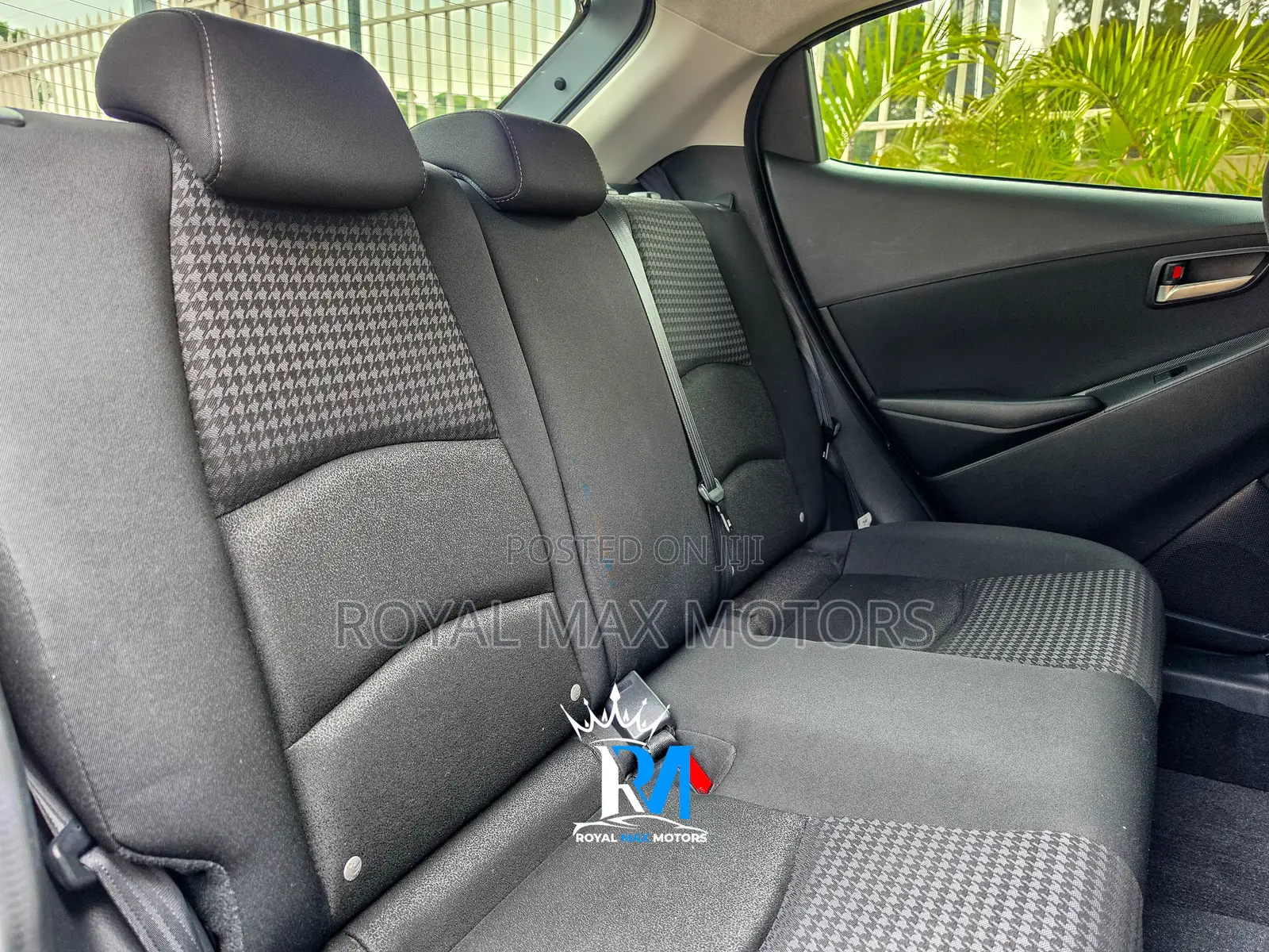Mazda Demio 2019 Silver