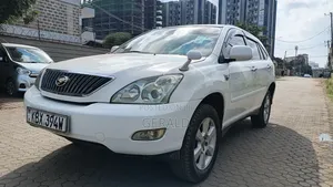 Toyota Harrier 2006 White