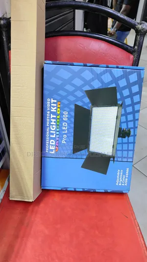 Professional Led 600 Photography Light With Adjustable Brightness