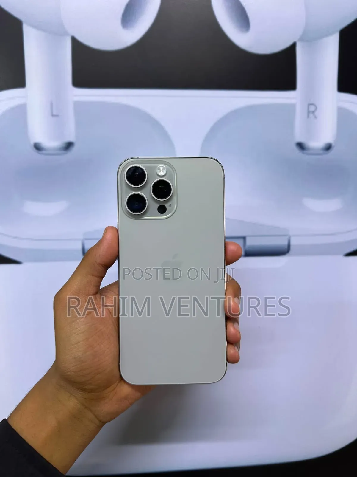 Apple iPhone 16 Pro Max 256 GB Silver