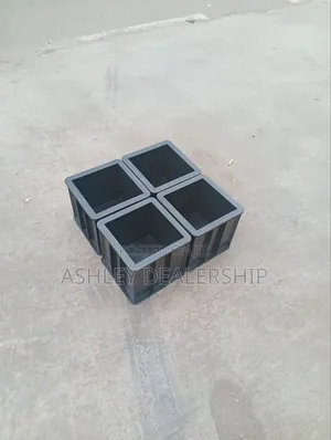Plastic Cube Molds