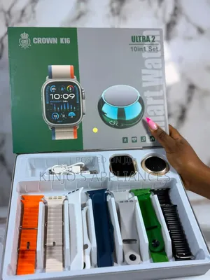 Crown Smart Watch 7 Strap + 1 Smart Watch+1 Bluetooth Speaker
